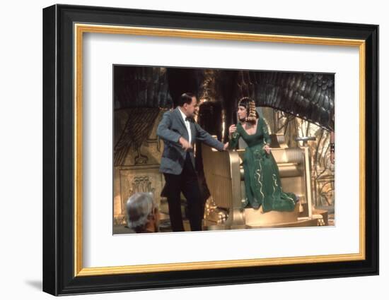 CLEOPATRA, 1963 directed by JOSEPH L. MANKIEWICZ On the set, Joseph L. Mankiewicz and Elizabeth Tay-null-Framed Photo