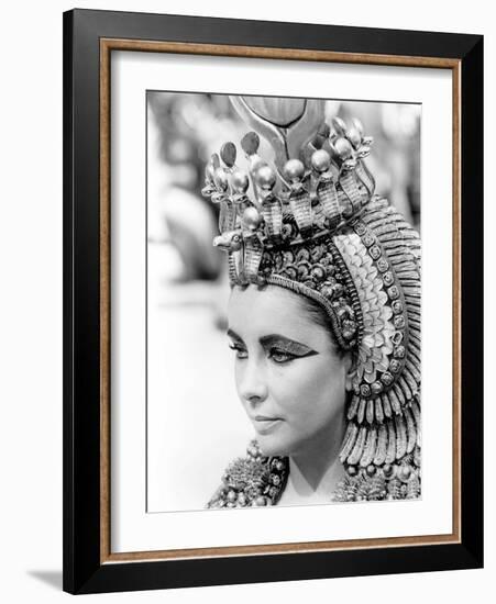 Cleopatra, Elizabeth Taylor, 1963-null-Framed Photo