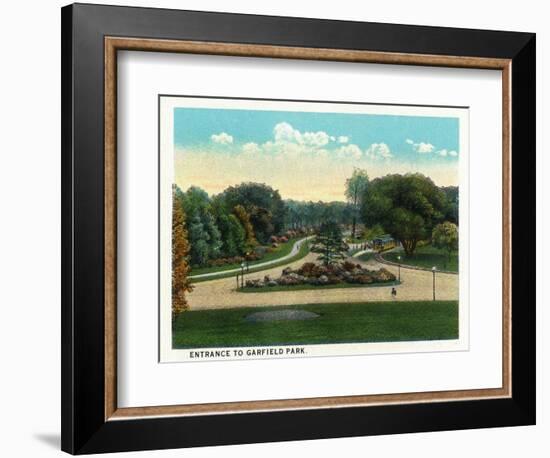 Cleveland, Ohio - Garfield Park Entrance-Lantern Press-Framed Art Print