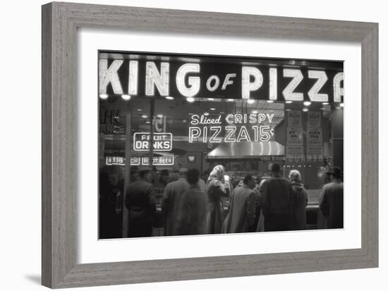 Clients of the Pizzeria 'King of Pizza'-Mario de Biasi-Framed Giclee Print