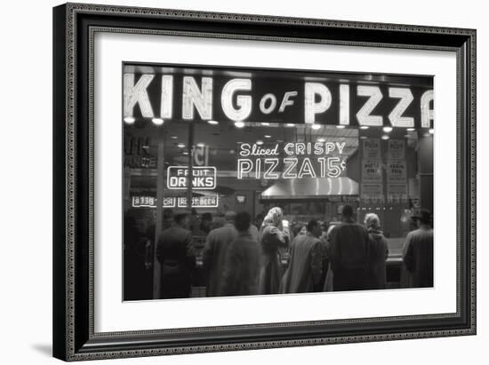 Clients of the Pizzeria 'King of Pizza'-Mario de Biasi-Framed Giclee Print