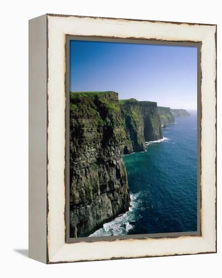 Cliffs of Moher, County Clare, Ireland-Steve Vidler-Framed Premier Image Canvas