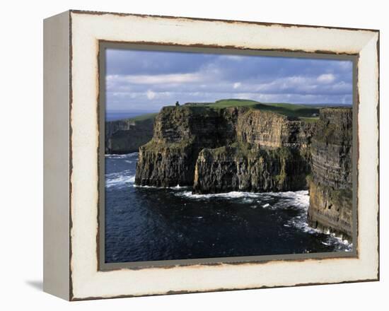 Cliffs of Moher, County Clare, Ireland-Gavin Hellier-Framed Premier Image Canvas