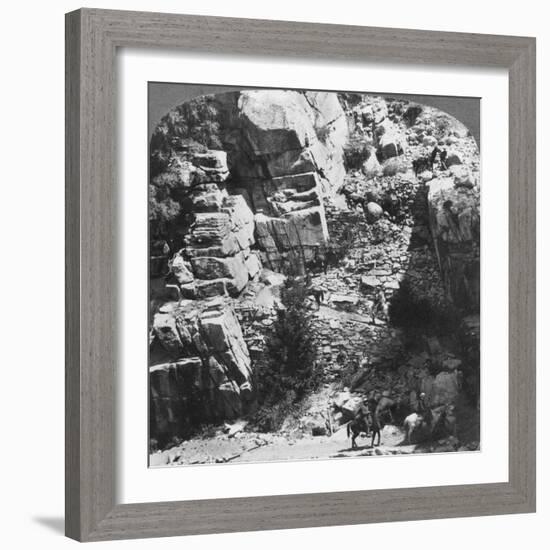 Climbing the Steep Zig-Zag Trail at the Eastern End of Yosemite Valley, California, USA, 1902-Underwood & Underwood-Framed Giclee Print