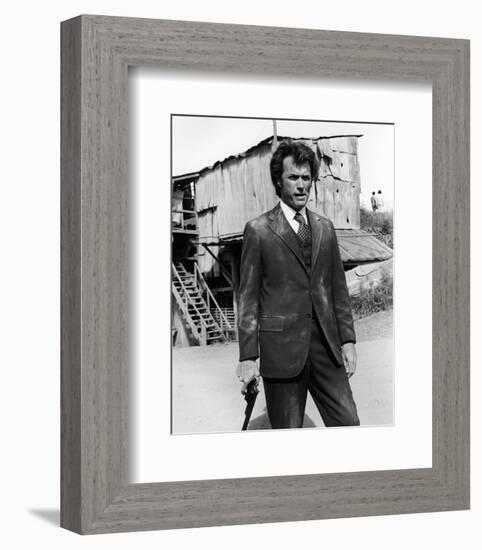 Clint Eastwood, Dirty Harry (1971)-null-Framed Photo