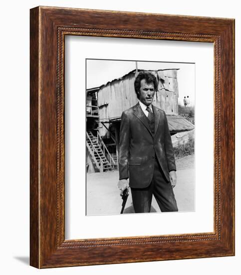 Clint Eastwood, Dirty Harry (1971)-null-Framed Photo