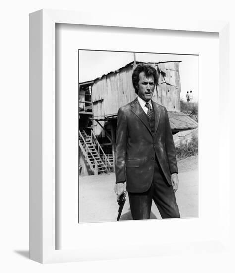 Clint Eastwood, Dirty Harry (1971)-null-Framed Photo