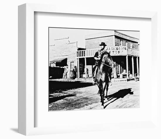 Clint Eastwood - Per un pugno di dollari-null-Framed Photo