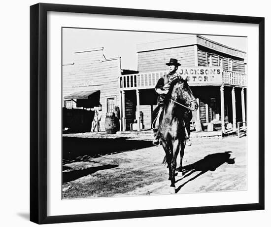 Clint Eastwood - Per un pugno di dollari-null-Framed Photo