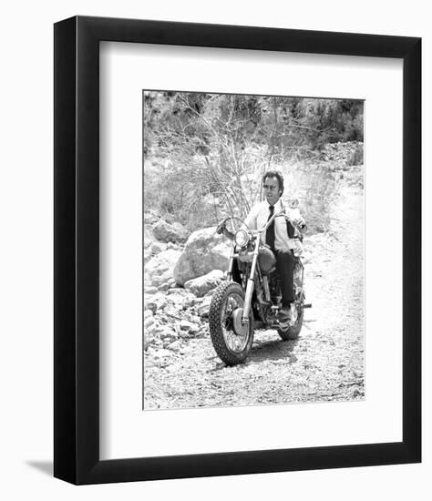 Clint Eastwood - The Gauntlet-null-Framed Photo