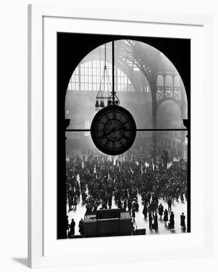 Clock in Pennsylvania Station-Alfred Eisenstaedt-Framed Photographic Print