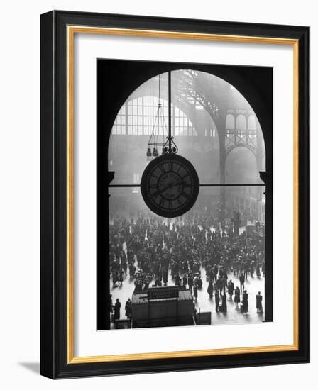 Clock in Pennsylvania Station-Alfred Eisenstaedt-Framed Photographic Print