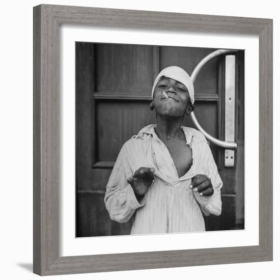 Close Up of a Child Beggar-Bob Landry-Framed Photographic Print