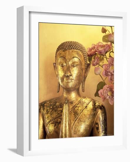 Close-up of Statue of the Buddha, Wat Pho (Wat Po) (Wat Phra Chetuphon), Bangkok, Thailand-Gavin Hellier-Framed Photographic Print