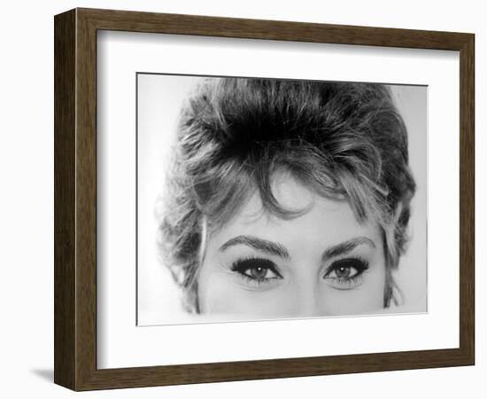 Close Up of the Eyes of Actress Sophia Loren-Alfred Eisenstaedt-Framed Photographic Print