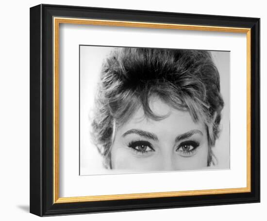 Close Up of the Eyes of Actress Sophia Loren-Alfred Eisenstaedt-Framed Photographic Print