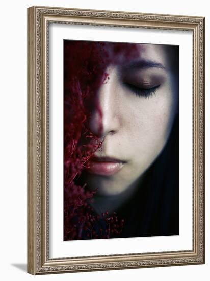 Close Up of Young Woman Face-Carolina Hernández-Framed Photographic Print