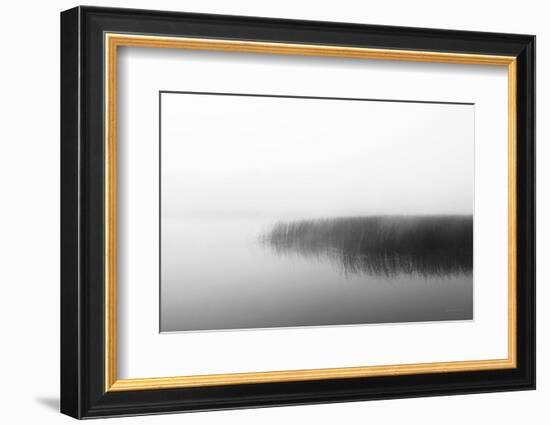 Clyde River-Laura Marshall-Framed Photographic Print