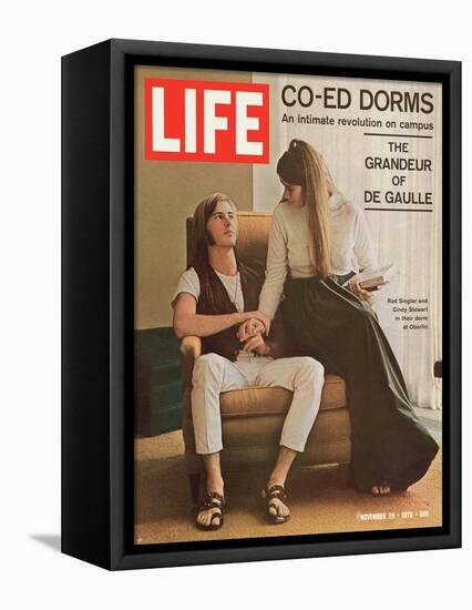 Co-Ed Dorms, Picture of Students at Oberlin College, November 20, 1970-Bill Ray-Framed Premier Image Canvas