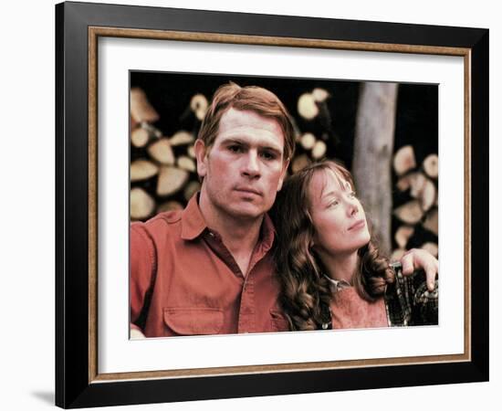 Coal Miner's Daughter, Tommy Lee Jones, Sissy Spacek, 1980-null-Framed Photo