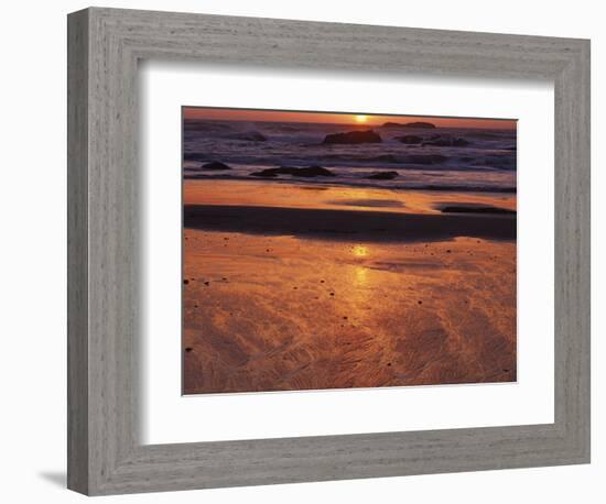 Coast at sunset, Seal Rock State Park, Oregon, USA-Charles Gurche-Framed Photographic Print