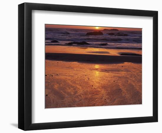 Coast at sunset, Seal Rock State Park, Oregon, USA-Charles Gurche-Framed Photographic Print