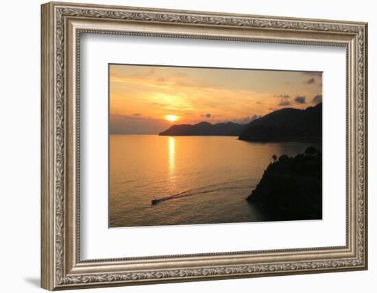 Coast of Italy near Manarola, Cinque Terre, UNESCO World Heritage Site, Liguria, Italy, Europe-Don Mammoser-Framed Photographic Print