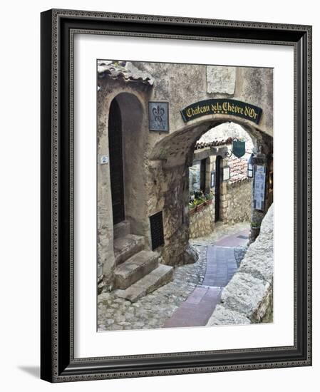 Cobbled Walkway I-Rachel Perry-Framed Photographic Print