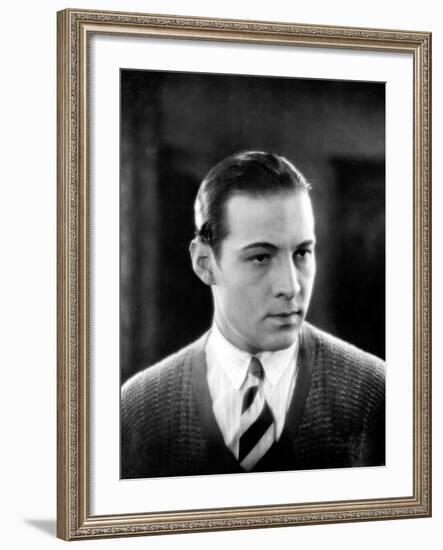 Cobra, Rudolph Valentino, 1925-null-Framed Photo