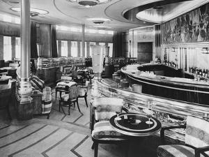 Cocktail Bar of the Queen Mary