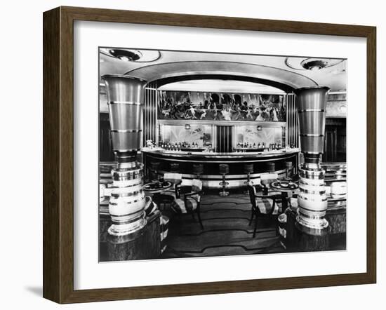 Cocktail Bar on SS Queen Mary-null-Framed Premium Photographic Print