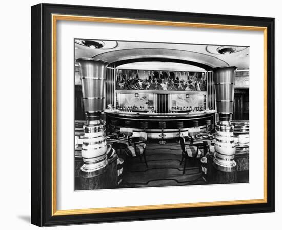 Cocktail Bar on SS Queen Mary-null-Framed Premium Photographic Print