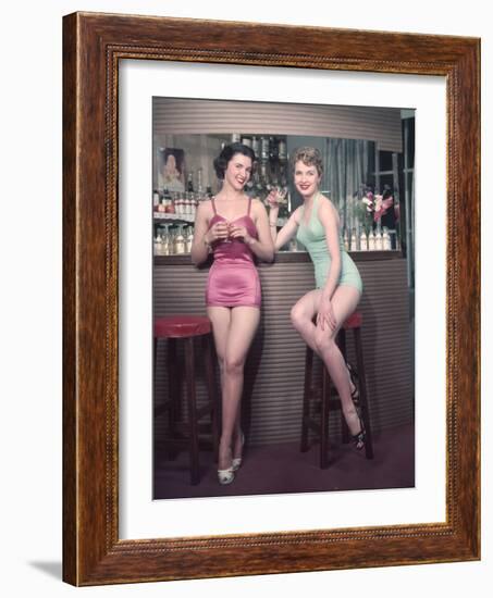 Cocktail Girls 1950s-Charles Woof-Framed Photographic Print