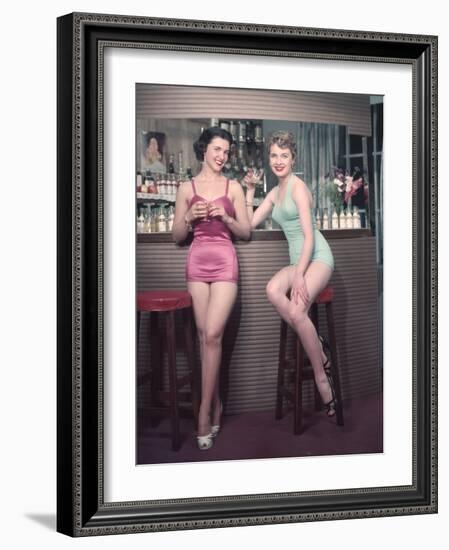 Cocktail Girls 1950s-Charles Woof-Framed Photographic Print