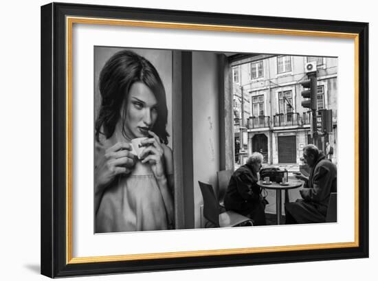 Coffee Conversations-Luis Sarmento-Framed Photographic Print