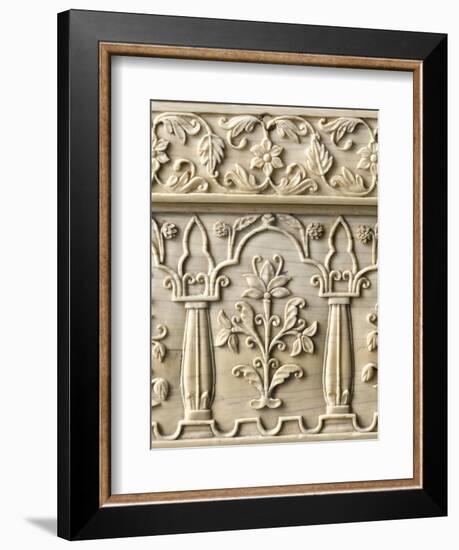 Coffret-null-Framed Giclee Print