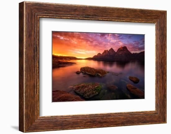 coles-bay-1-Lincoln Harrison-Framed Photo