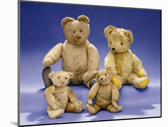 Collection of Teddy Bears-null-Mounted Giclee Print