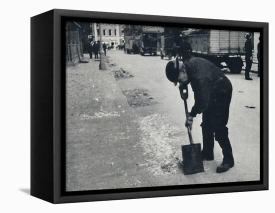 'Collector of old glass', 1941-Cecil Beaton-Framed Premier Image Canvas