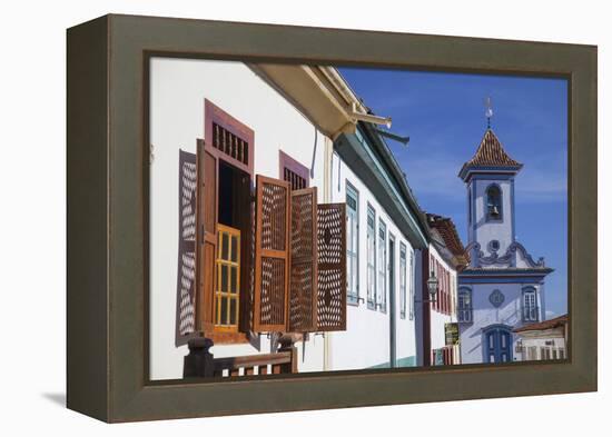 Colonial Architecture and Church of Amparo, Diamantina (Unesco World Heritage Site), Minas Gerais-Ian Trower-Framed Premier Image Canvas