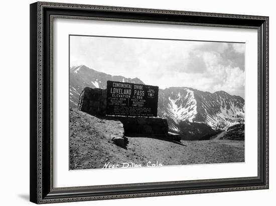 Colorado - Continental Divide at Loveland Pass near Dillon-Lantern Press-Framed Art Print