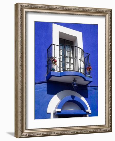 Colorful Building with Iron Balcony, Guanajuato, Mexico-Julie Eggers-Framed Photographic Print