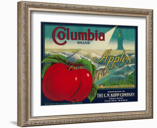 Columbia Apple Crate Label - Yakima, WA-Lantern Press-Framed Art Print