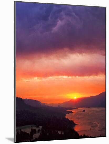 Columbia River Gorge III-Ike Leahy-Mounted Photographic Print
