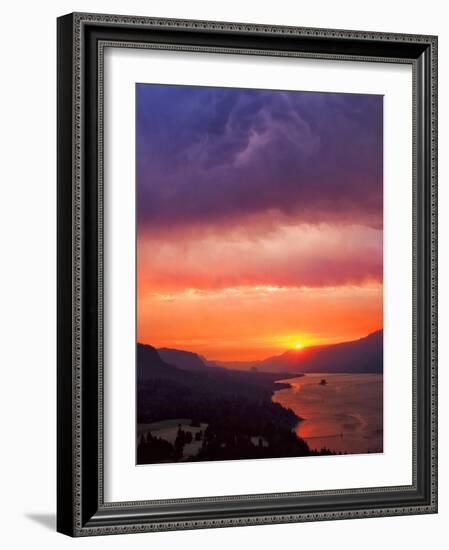 Columbia River Gorge III-Ike Leahy-Framed Photographic Print