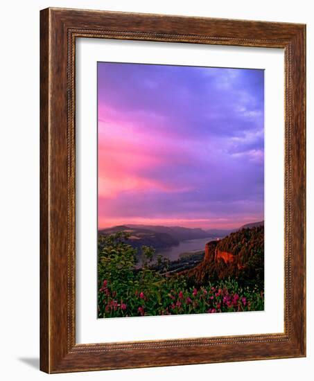 Columbia River Gorge IX-Ike Leahy-Framed Photographic Print