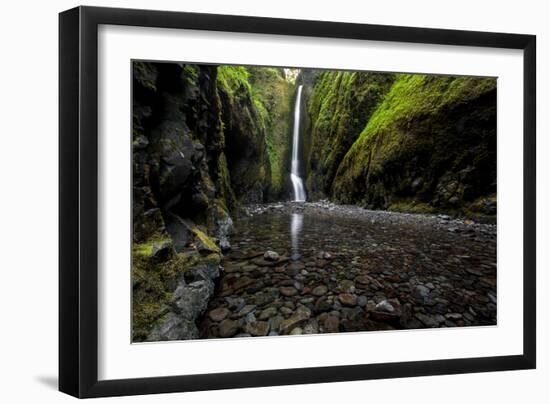 Columbia River Gorge National Scenic Area, Oregon: Oneonta Gorge And Falls-Ian Shive-Framed Photographic Print