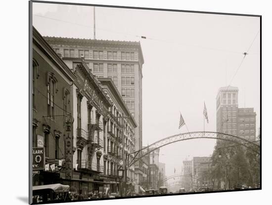 Columbus, Ohio, High St. North from State-null-Mounted Photo