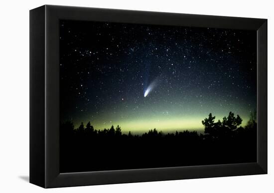 Comet Hale-Bopp And Aurora Borealis, 30 March 1997-Pekka Parviainen-Framed Premier Image Canvas