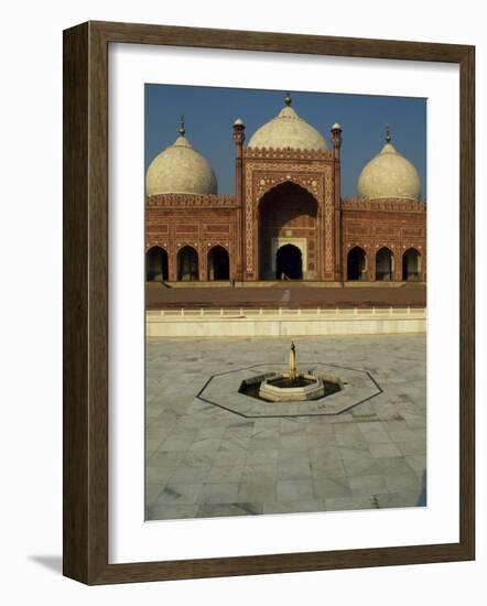 Completed by Mughal Emperor Aurangzeb, Badshahi Mosque Can Accommodate 60, 000 Worshippers-Amar Grover-Framed Photographic Print